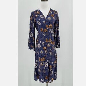 Velvet by Graham and Spencer Size XS Purple Floral Wrap Dress.